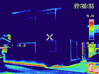 Ua値0.33の家のサーモカメラの写真